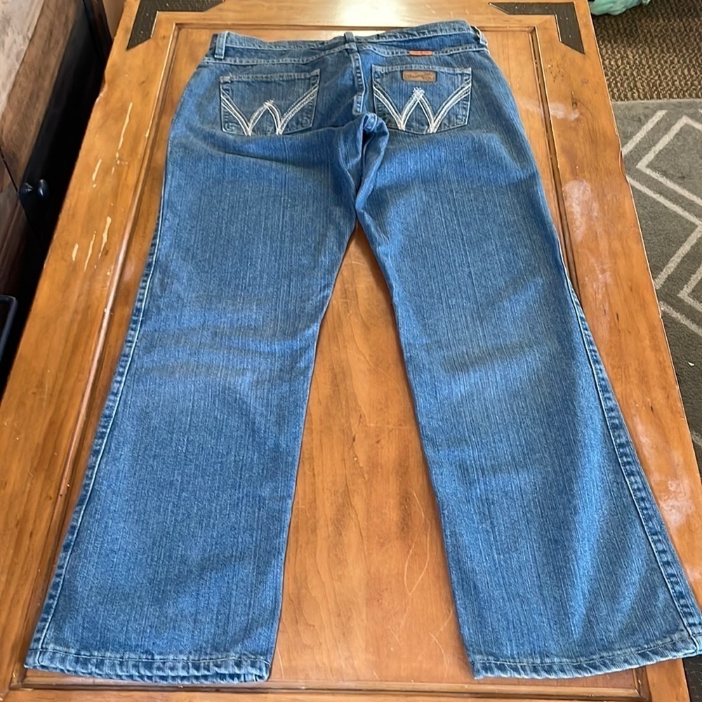 Wrangler Flame Resistant Jeans Size 11x32 - Picture 7 of 13